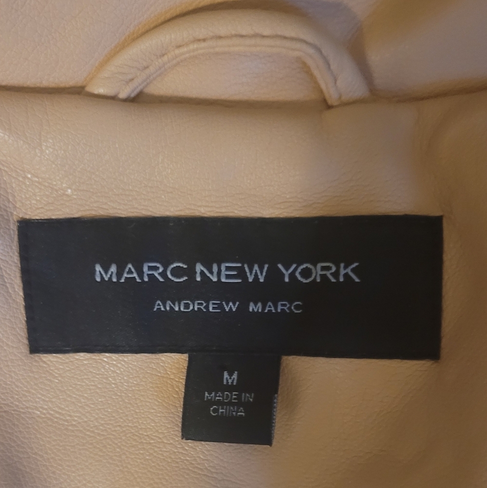 MARC NEW YORK Faux Leather Self-Tie VEST, NWOT, M, Buttery Camel - BEAUTIFUL! - Picture 4 of 13